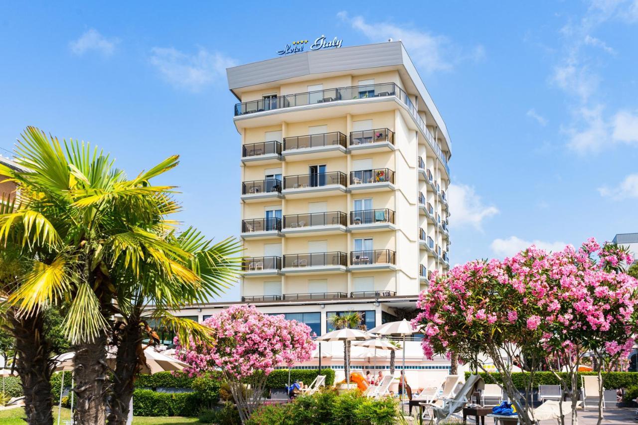 Hotel Italy Bibione Exterior photo